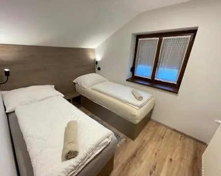 Kukorica Csárda 2 3*