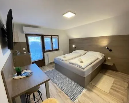 Kukorica Csárda 2 Apartmanhotel Balatonújlak
