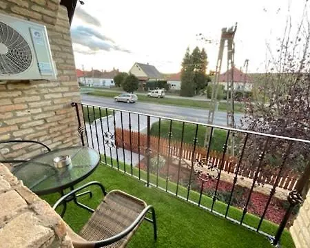Kukorica Csárda 2 Apartmanhotel