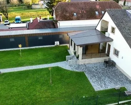 Kukorica Csarda 2 3*