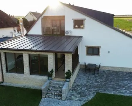 Kukorica Csarda 2 Апарт-отель