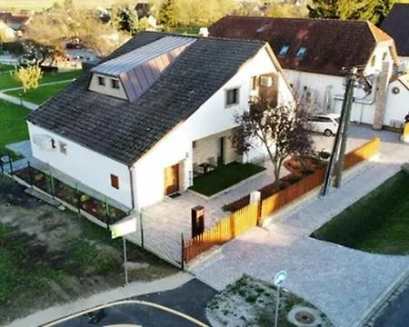 Kukorica Csarda 2 Апарт-отель 3*