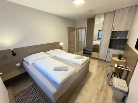 Apart Otel Kukorica Csarda 2 Balatonujlak