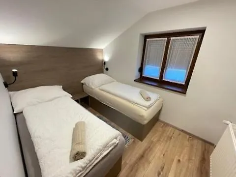 Kukorica Csarda 2 3*