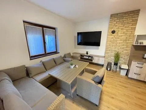 Kukorica Csarda 2 3* Balatonujlak