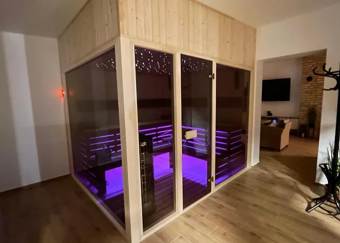 Kukorica Csarda 2 アパートホテル 3*